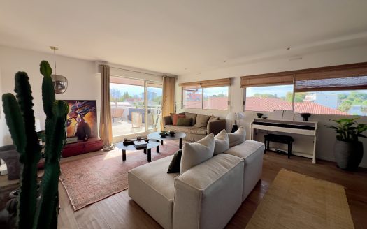 BIARRITZ HYPER CENTRE – APPARTEMENT D’EXCEPTION AVEC TERRASSE PLEIN CIEL AU DERNIER ÉTAGE