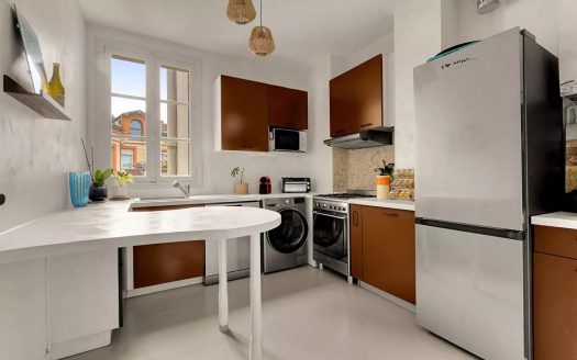 TOULOUSE – QUARTIER BELFORT – APPARTEMENT T3bis DE 94m2