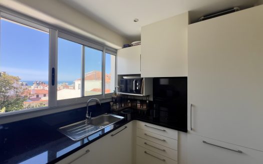 BIARRITZ HYPER CENTRE AU CALME – T1BIS AVEC BALCON ET VUE OCÉAN